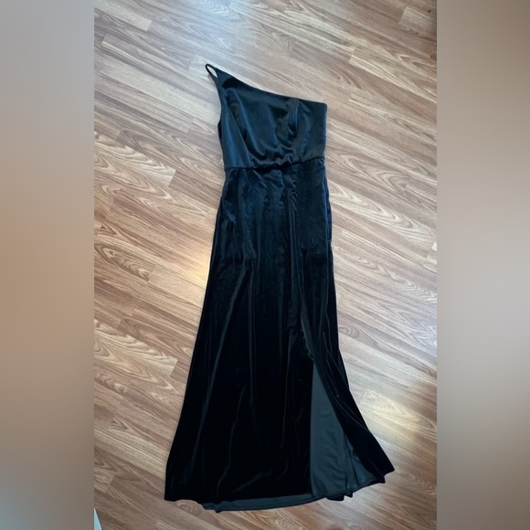 AFTER SIX 1556 ONE-SHOULDER VELVET MAXI DRESS POCKETS BLACK NWT - Picture 3 of 16